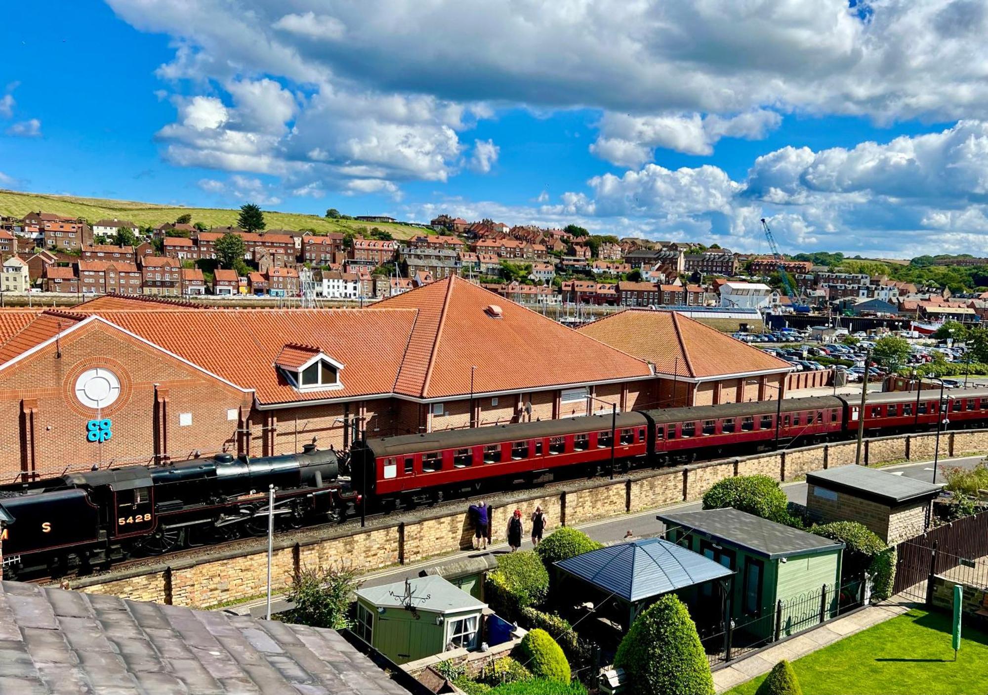 The Mainstay Luxury Boutique Rooms With Private Parking Whitby Extérieur photo